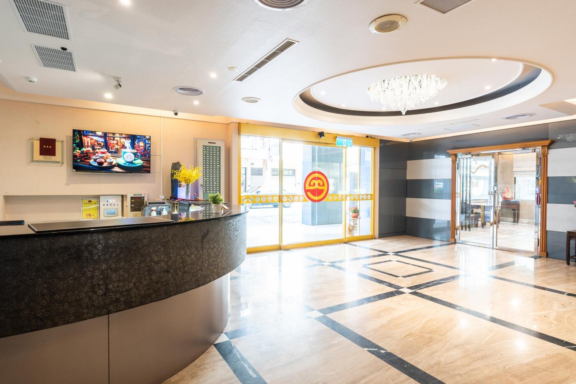 Etung Hotel Đài Trung Ngoại thất bức ảnh