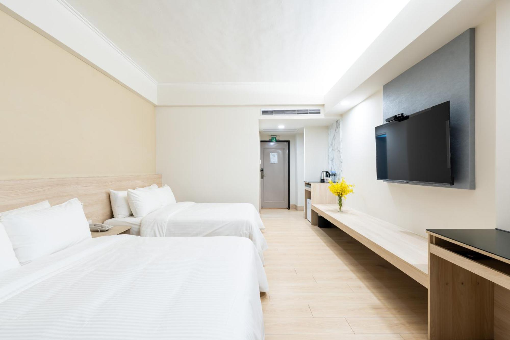 Etung Hotel Đài Trung Ngoại thất bức ảnh