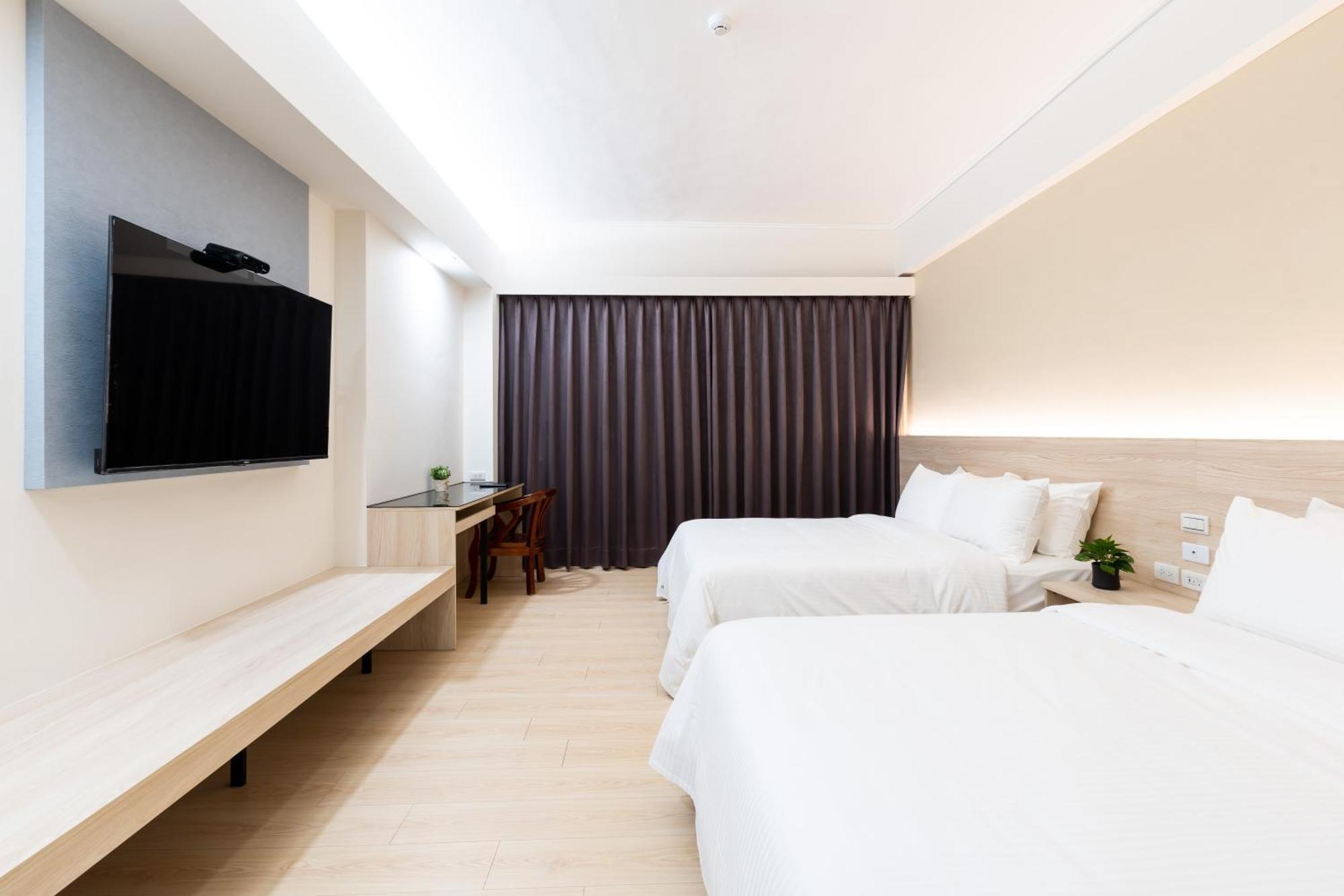 Etung Hotel Đài Trung Ngoại thất bức ảnh