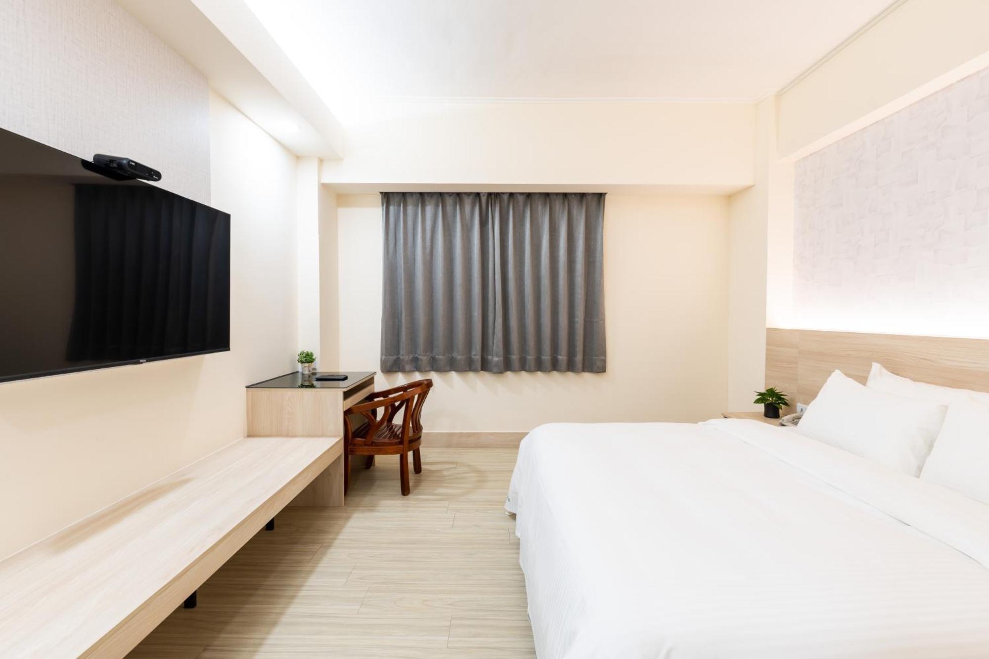 Etung Hotel Đài Trung Ngoại thất bức ảnh